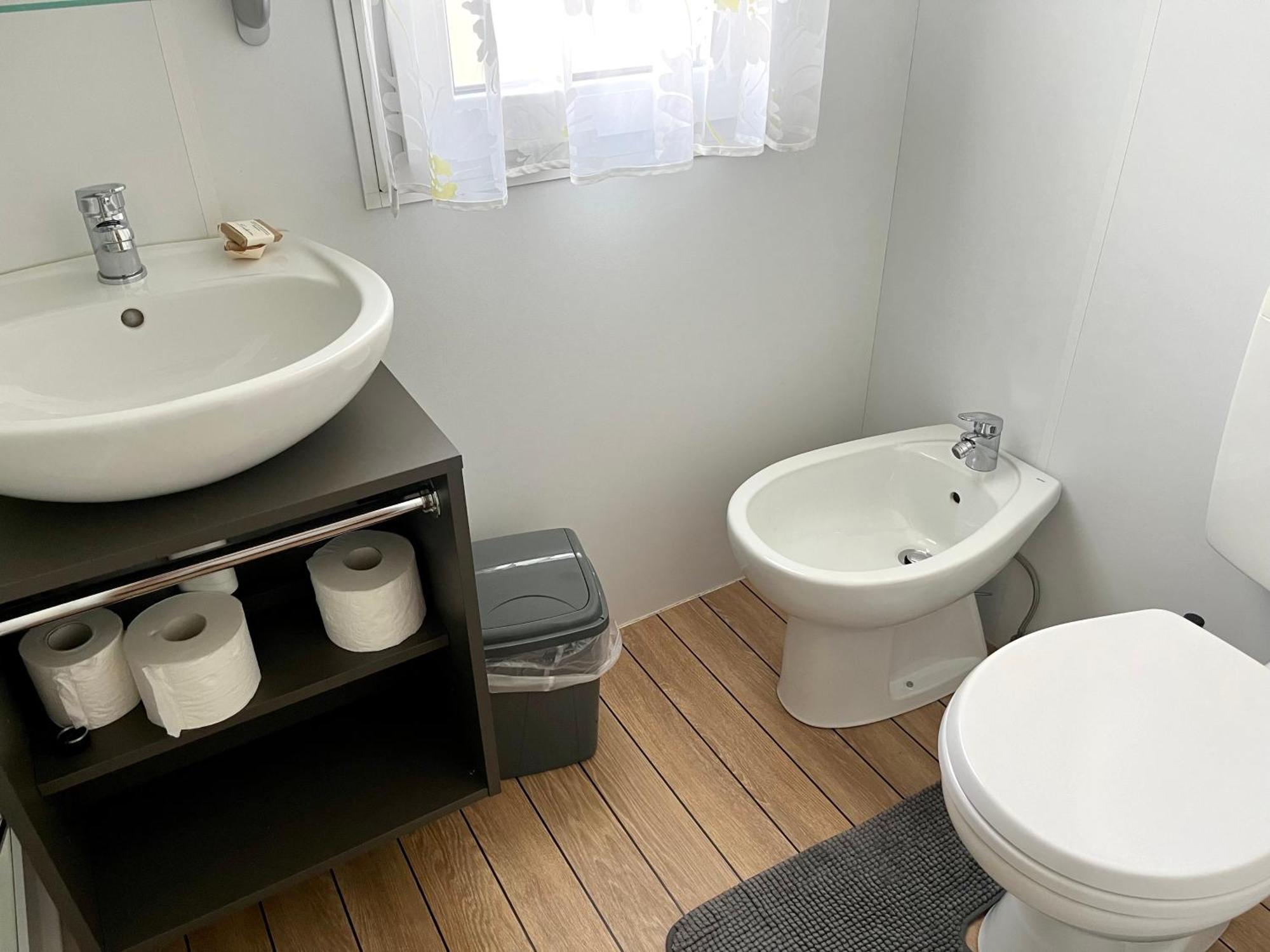 Saksida Holiday Park Zalosce Dış mekan fotoğraf
